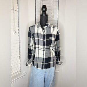 Black and White Plaid Cropped Button-Up Shirt